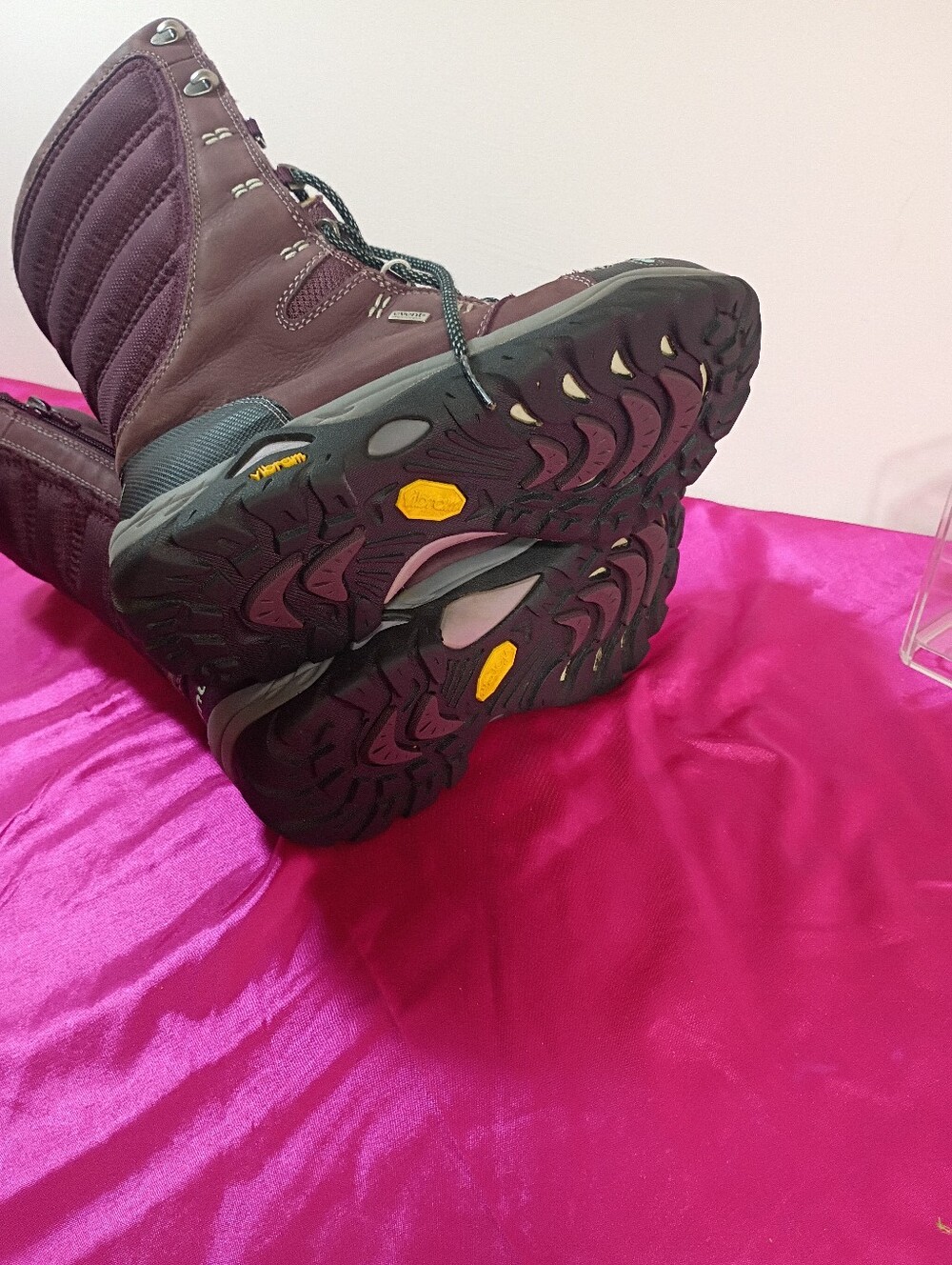 AHNU Boots Womens Size 6 Grade Purple High Northridge Wint Hiking Boot Vibrant. - Picture 6 of 7